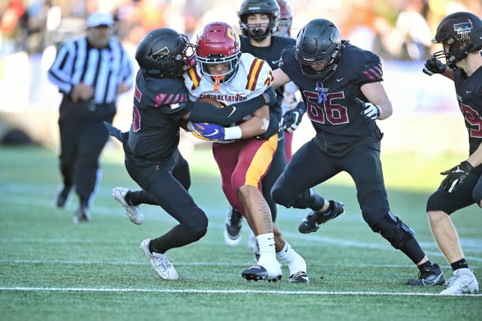 a Central Catholic Tualatin 6A Oregon football final November 22 2023 Leon Neuschwander 20